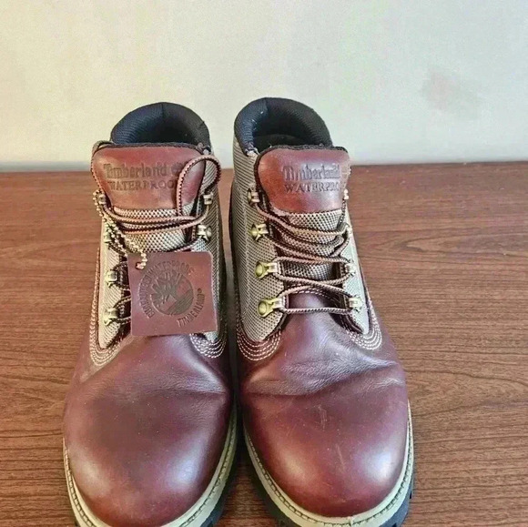 Timberland Burgundy and Tan Hiking Boots SIZE 7 M - Picture 4 of 11